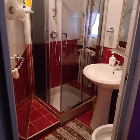 Cosmopolitan Bed & Breakfast