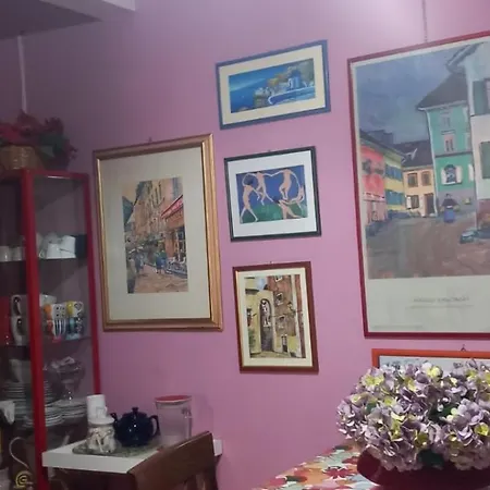 Cosmopolitan Bed & Breakfast Rome