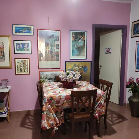 Cosmopolitan Bed & Breakfast 4*