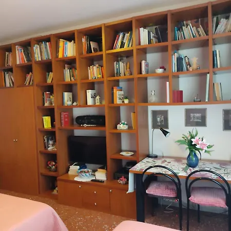 Cosmopolitan Bed & Breakfast Roma