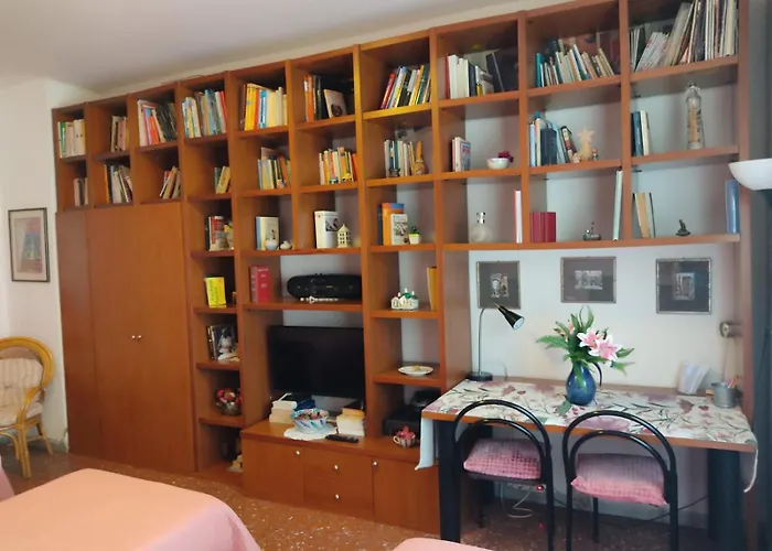 Cosmopolitan Nocleg ze śniadaniem Rzym